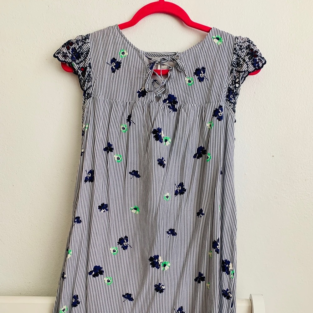 Flower and stripes dress